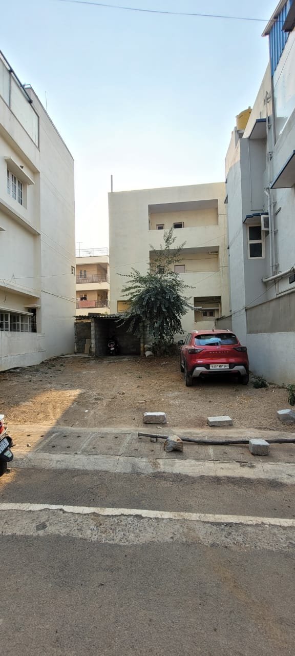 plot @ JP Nagar