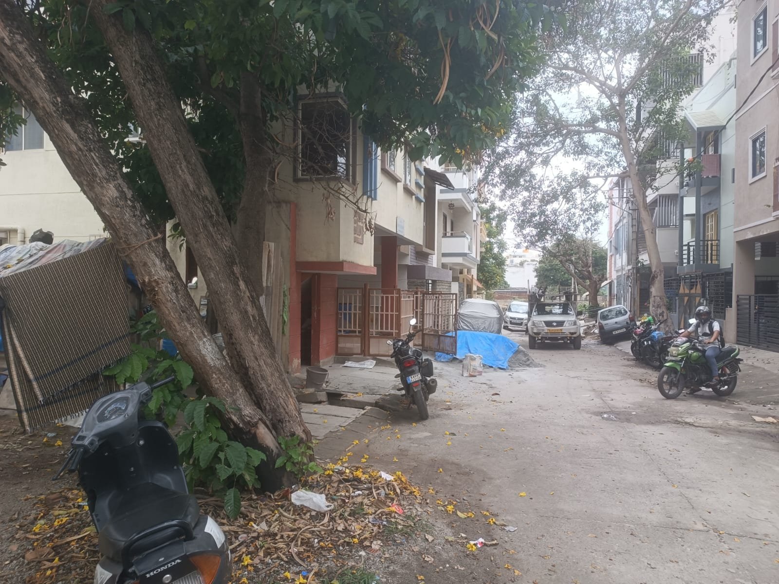 plot @ Kumaraswamy Layout